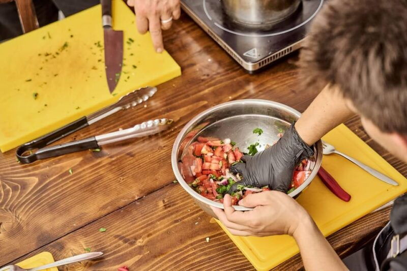 greek-cuisine-cooking-class-in-santorini-2