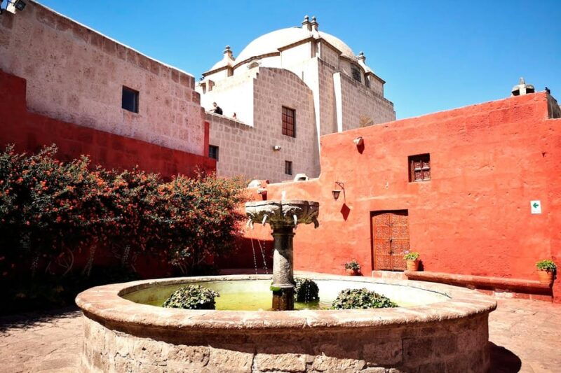 guided-tour-arequipa-and-santa-catalina-monastery