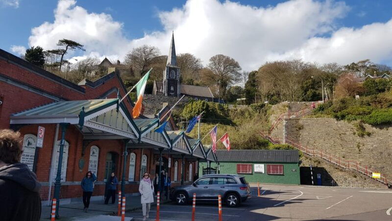 guided-tour-in-french-of-cobh