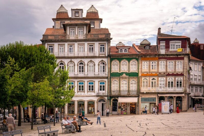 guimaraes-flexible-walking-tour-in-historic-center
