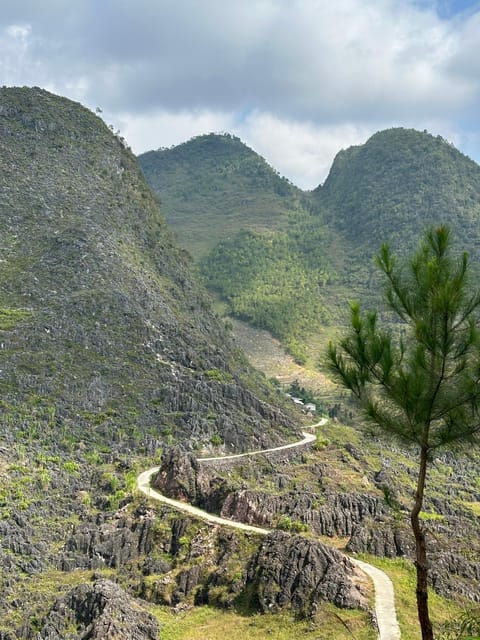 ha-giang-3-day-loop-tour-with-hmong-brothers