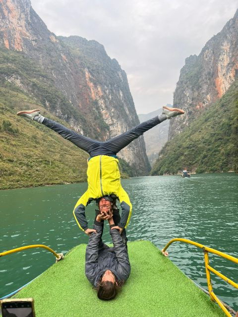ha-giang-majestic-tours-4days-self-driving-bus-included