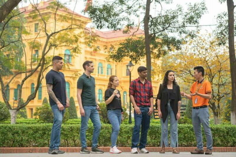 ha-noi-luxury-city-half-day-tour-morning-3