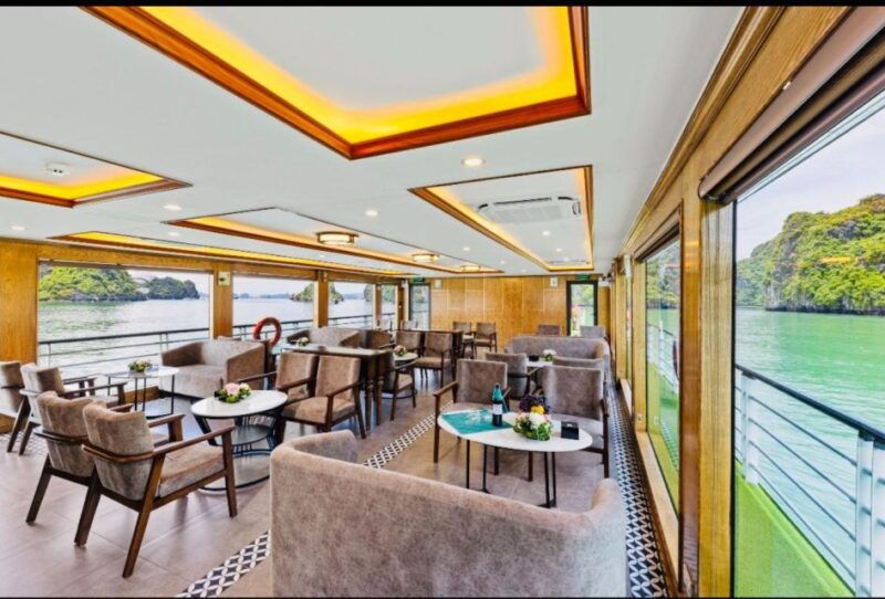 halong-5-star-luxury-day-cruise-caves-kayak-buffet-lunch