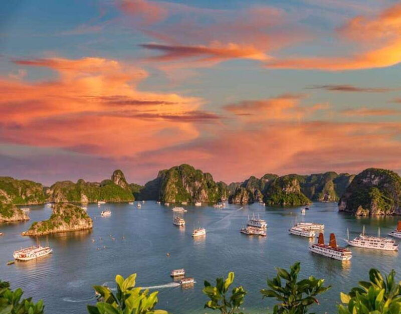 halong-bay-day-cruise-with-lunch-and-kayak-from-ninh-binh