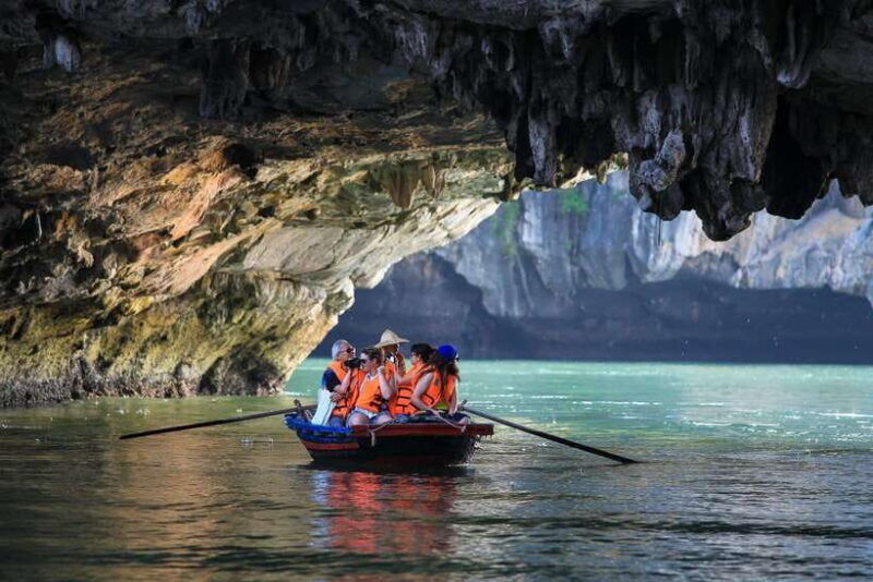 halong-full-day-cruise-kayak-cave-lunch-beach-island
