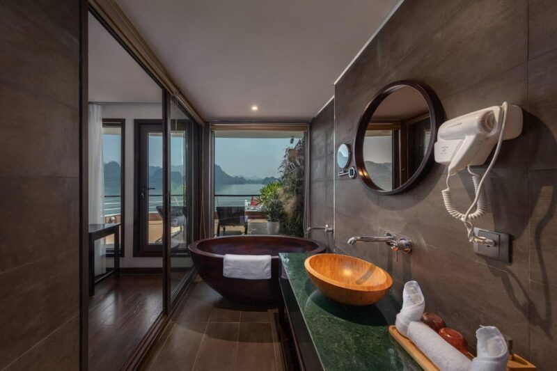 halong-scarlet-pearl-cruise-2-days-balcony-cabin