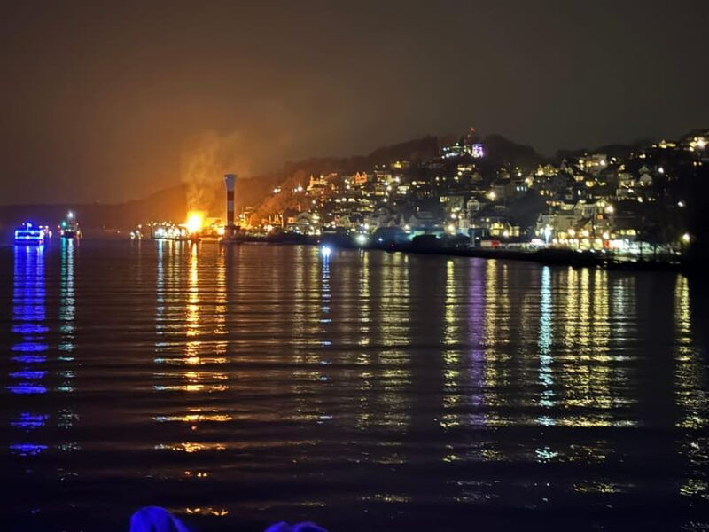 hamburg-easter-bonfire-and-light-cruise-on-easter-saturday