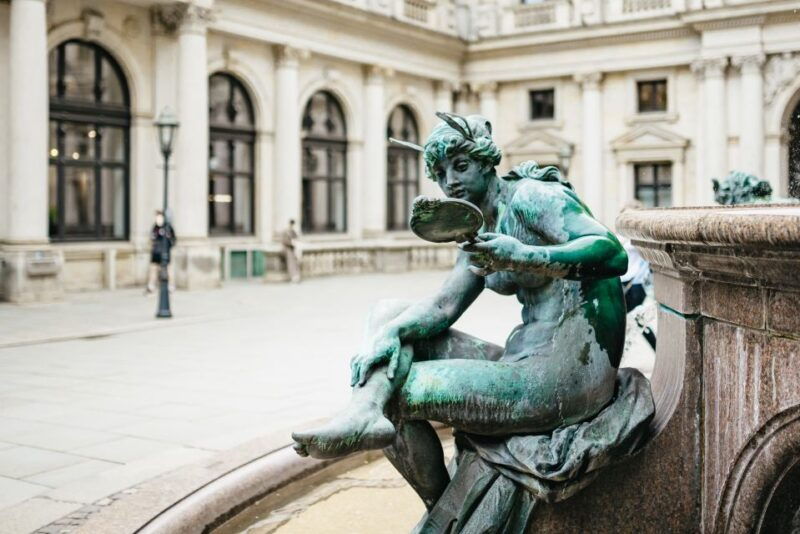 hamburg-guided-walking-tour-for-magic-fans