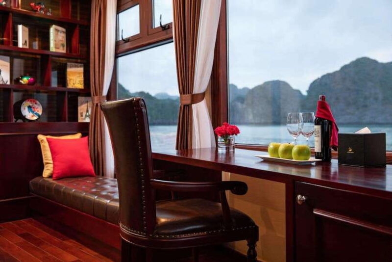 hanoi-2-day-lan-ha-ha-long-bay-premium-cruise-with-balcony