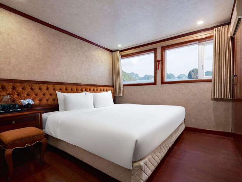 hanoi-breathtaking-beauty-bai-tu-long-2-day-scenic-cruise