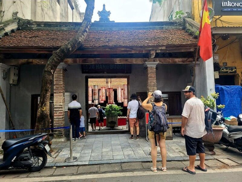 hanoi-culinary-stroll-in-french-3-hours