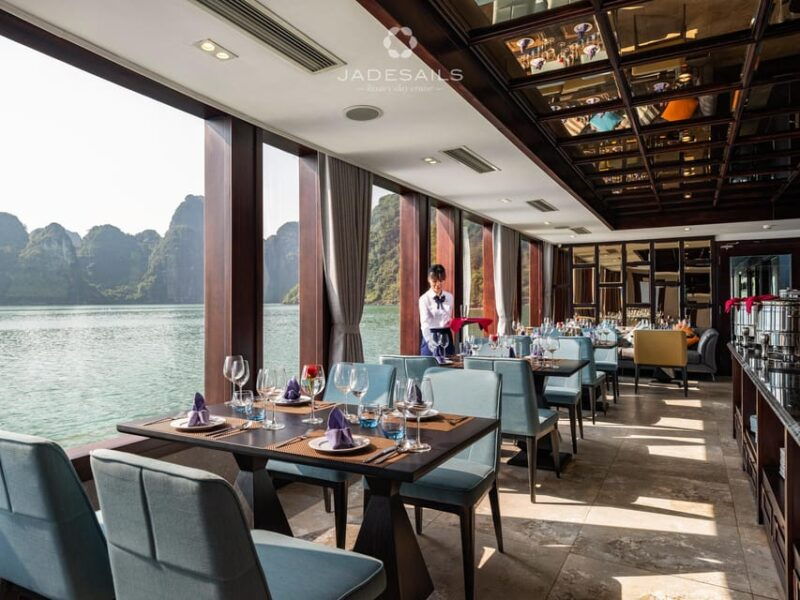 hanoi-ha-long-lan-ha-bay-5-star-with-limousine-transfer