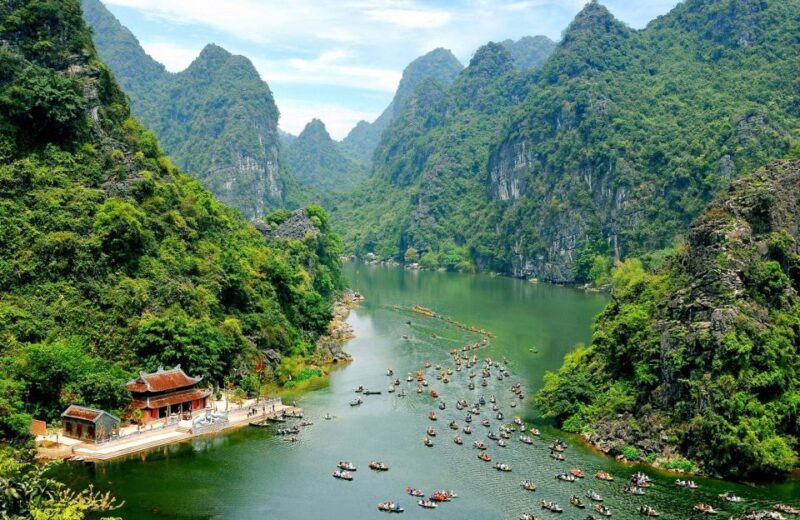 hanoi-hoa-lu-trang-an-caves-mua-cave-day-trip-and-lunch
