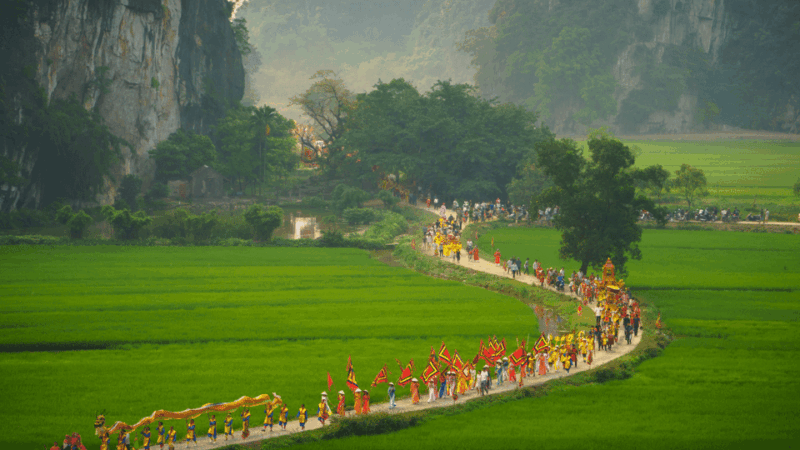 hanoi-luxurious-2-day-ninh-binh-tour-with-hotel-bungalow