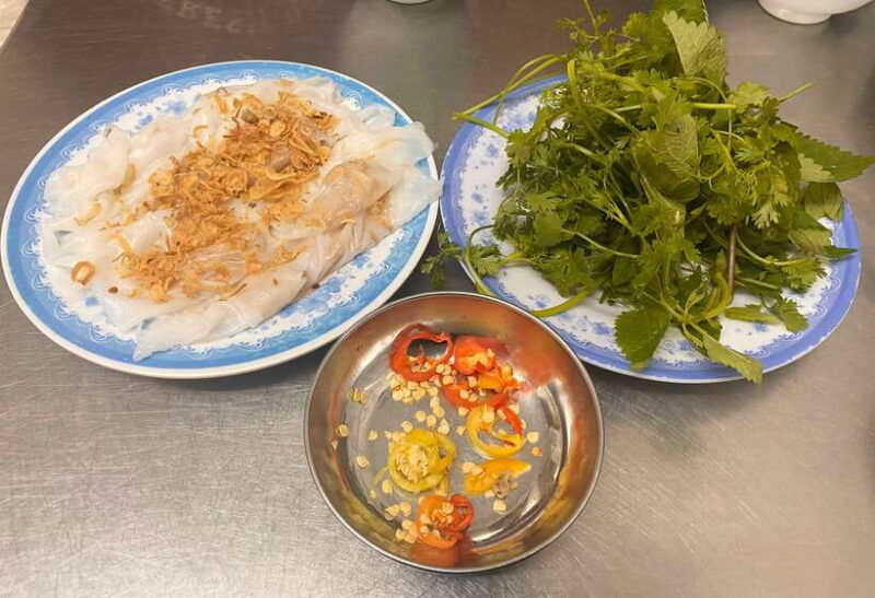 hanoi-vietnamese-street-food-tour-with-egg-coffee