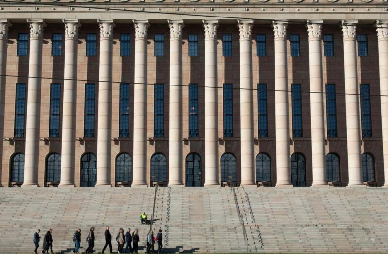 helsinki-architectural-highlights-guided-walking-tour