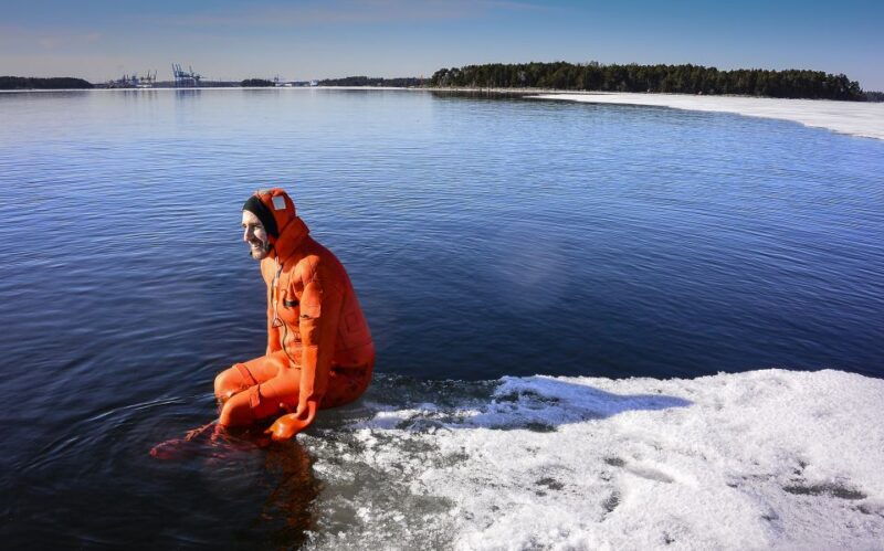 helsinki-arctic-hovercraft-experience-with-lunch