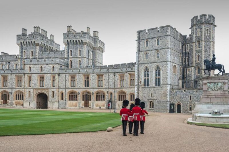 heritage-and-majesty-private-full-day-tour-from-southampton-2