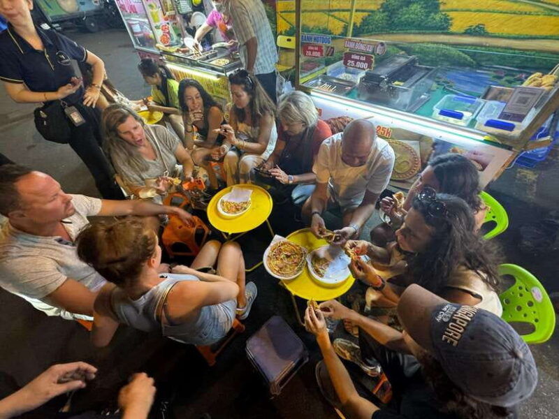 ho-chi-minh-city-extreme-food-tour-on-scooter