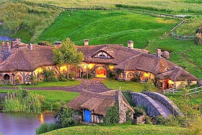 Hobbiton Movie Set and Auckland City Tour a Day Trip - Practical Details and What You Need to Know