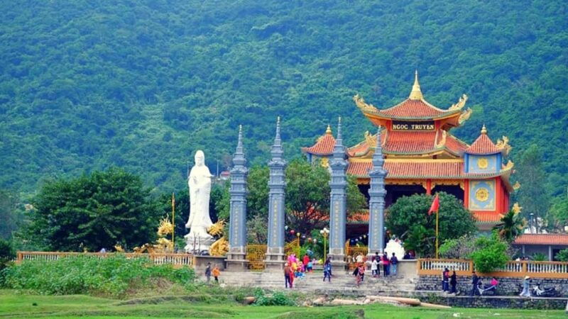 hoi-an-ancient-town-the-memories-show-half-day-tour