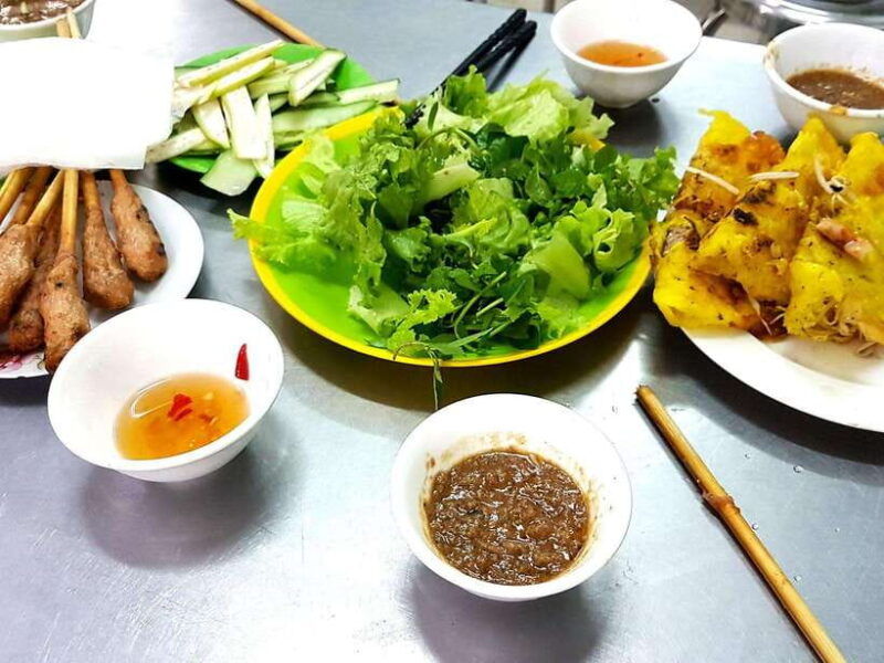 hoi-an-da-nang-da-nang-food-tour-cruise-trip-on-han-river