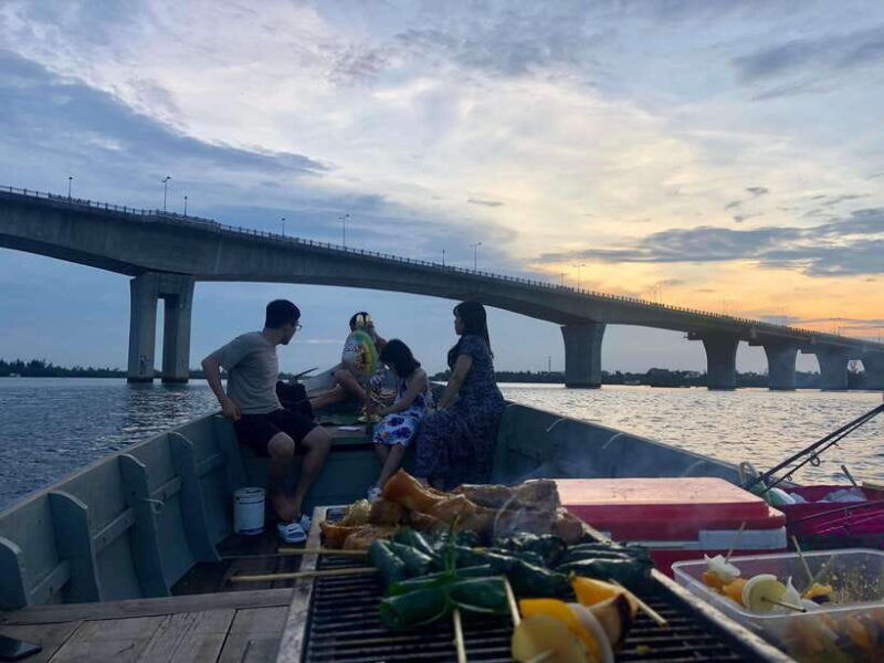 hoian-fishing-bbq-sunsent-cruise