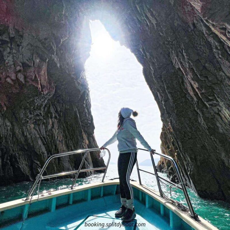 hong-kong-geopark-four-sea-arches-volcano-sightseeing-tour