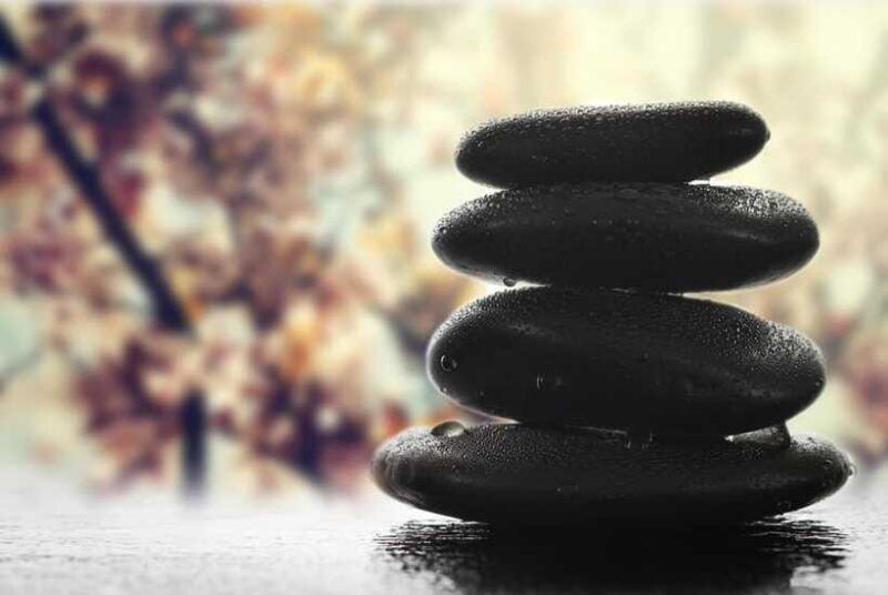 hot-stone-massage-mobile-massage-at-your-hotel-in-bali