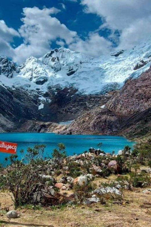 huaraz-rocotuyoc-lagoon-frozen-lagoon-hiking-huaraz