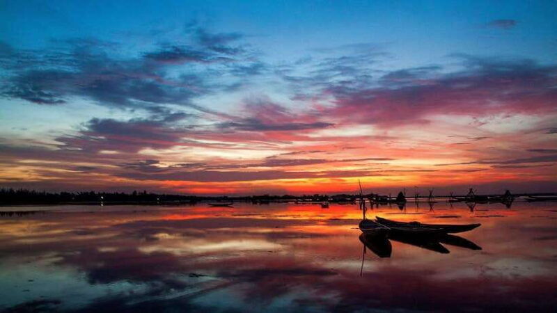 hue-city-tam-giang-lagoon-sunset-cruise-tour-with-dinner