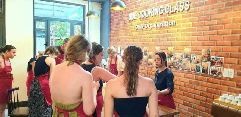 hue-cooking-class-with-local-family