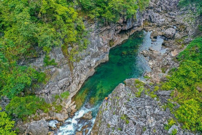 Hung Thoong cave | Stalactites, Underground River Phong Nha |3D2N - Final Day: Trekking to Ma Da Valley and Departure