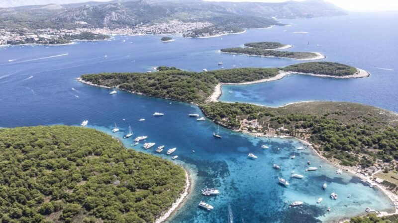 hvar-blue-cave-green-cave-stiniva-beach-speed-boat-tour