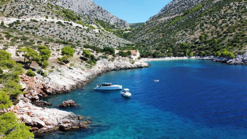 hvar-south-shore-pakleni-islands-private-speedboat-tour