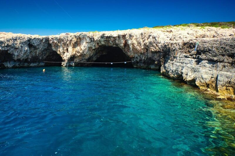 hvarblue-grenn-cave-and-vis-island-private-speedboat-tour