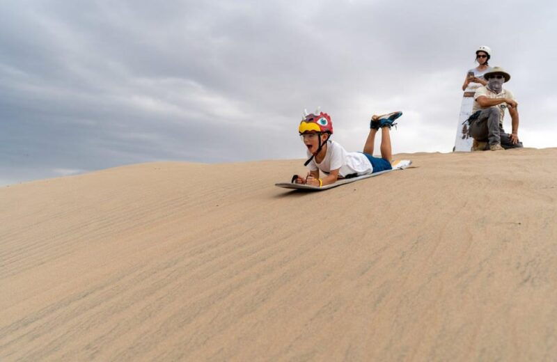 ica-sandboarding-or-sand-skiing-in-the-ica-desert