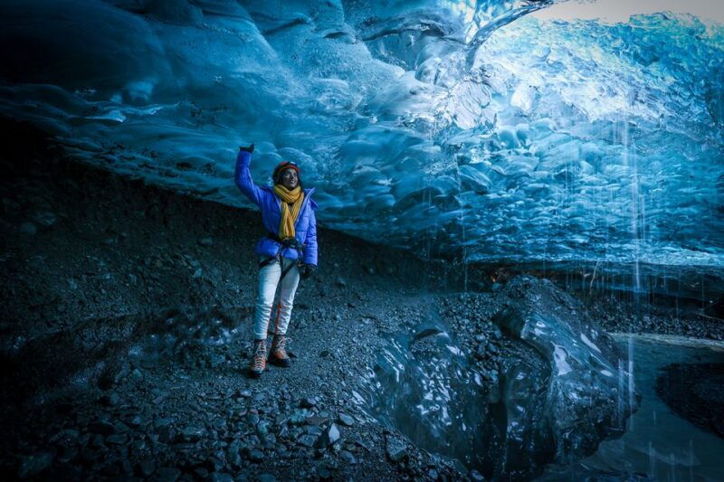 iceland-private-glacier-hike-and-ice-cave-photo-tour