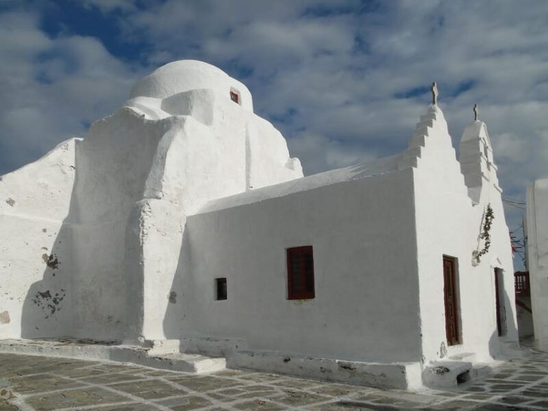iconic-mykonos-a-guided-walking-tour-of-highlights