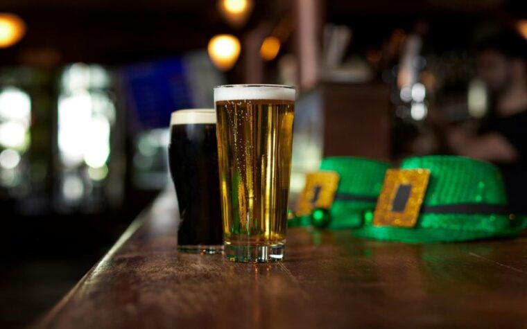 irish-beer-tour-in-dublin-with-guinness-storehouse-tickets