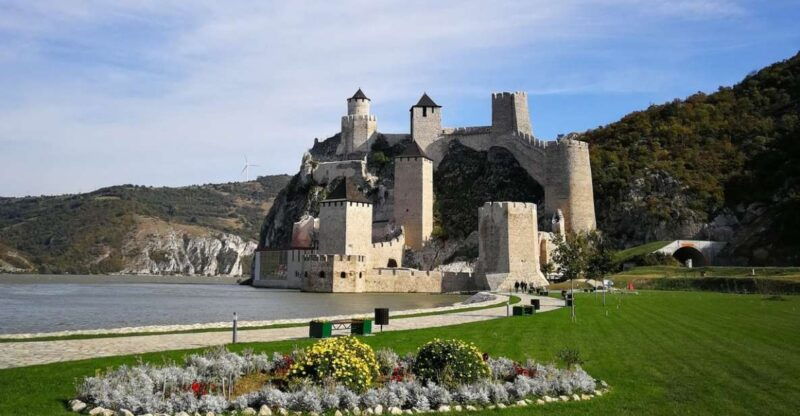 iron-gate-tour-golubac-fortress-lepenski-virnational-park