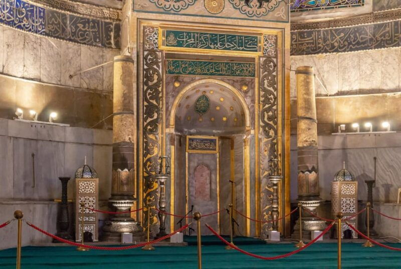 istanbul-blue-mosque-hagia-sophia-old-city-private-tour