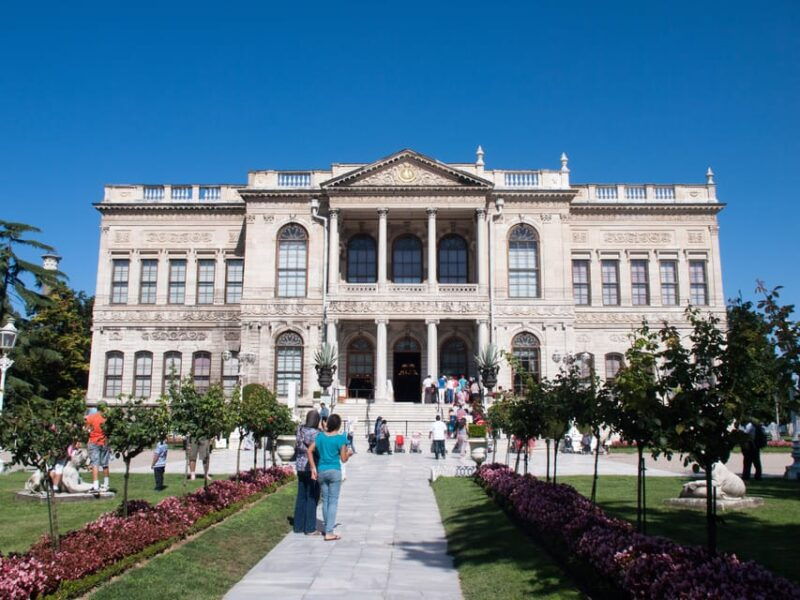 istanbul-dolmabahce-palace-chora-church-balat-tour