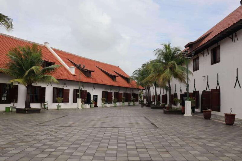 jakarta-old-town-tour-with-batik-workshop