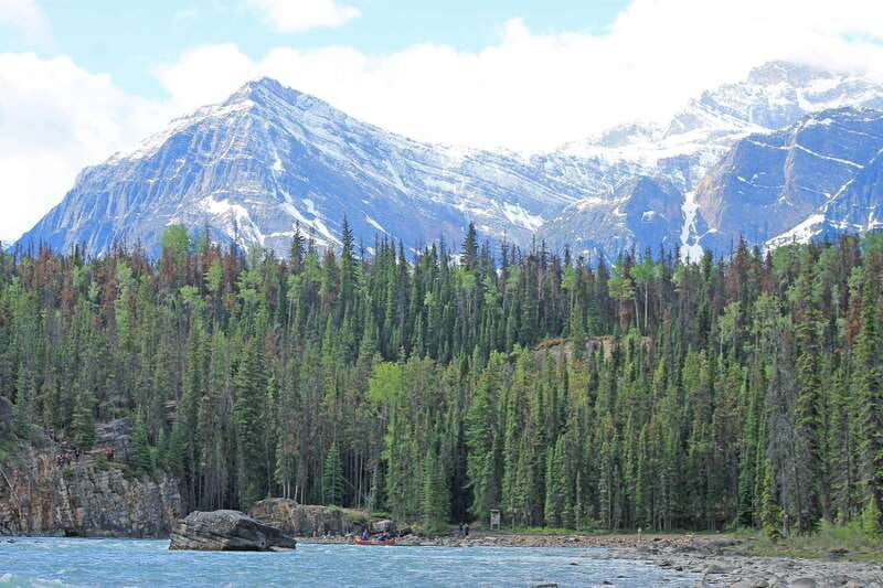 jasper-canyon-run-family-whitewater-rafting