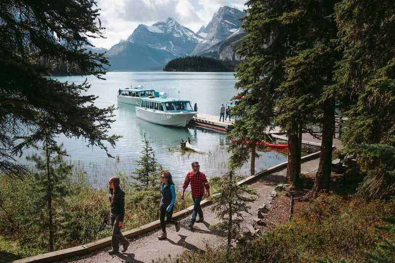 jasper-sightseeing-tour-with-maligne-lake-cruise