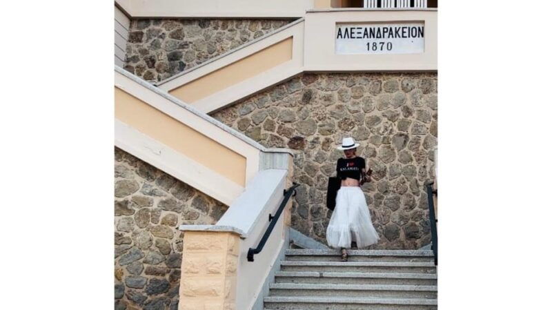 kalamata-historical-gossip-tour