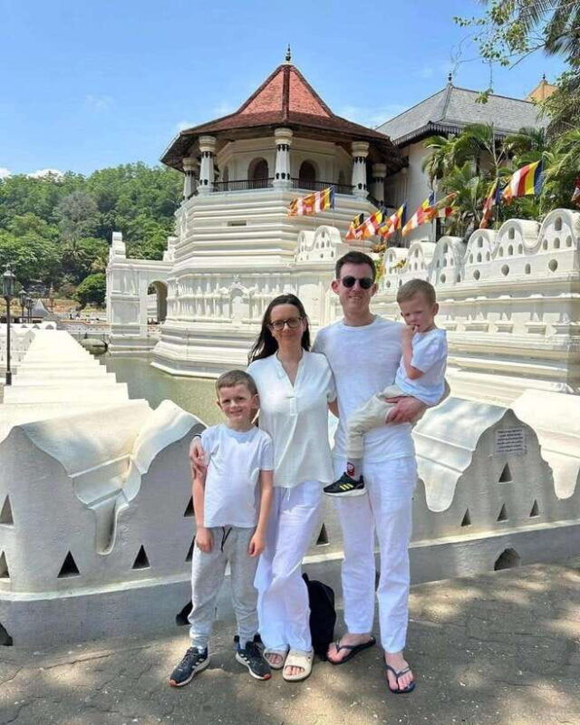 kandy-2-day-tour-kandy-ambuluwawa-tower-with-accommodation