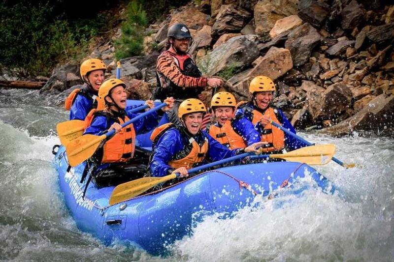 kandy-to-kithulgala-white-water-rafting-on-the-kelani-river